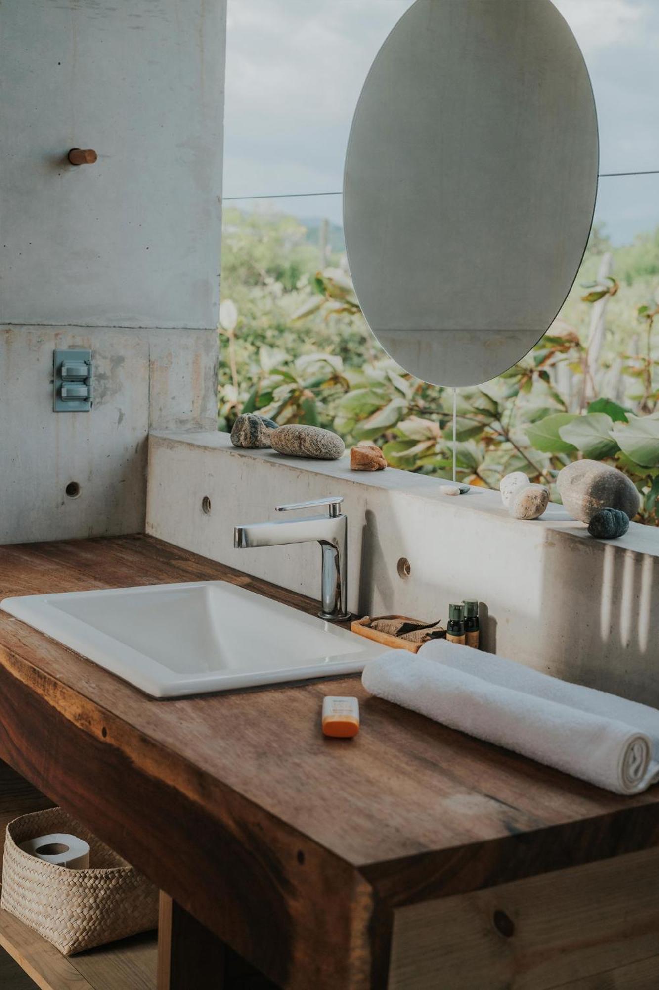 Casa Matilda, Cerca De Casa Wabi Y Hotel Terrestre Puerto Escondido  Buitenkant foto