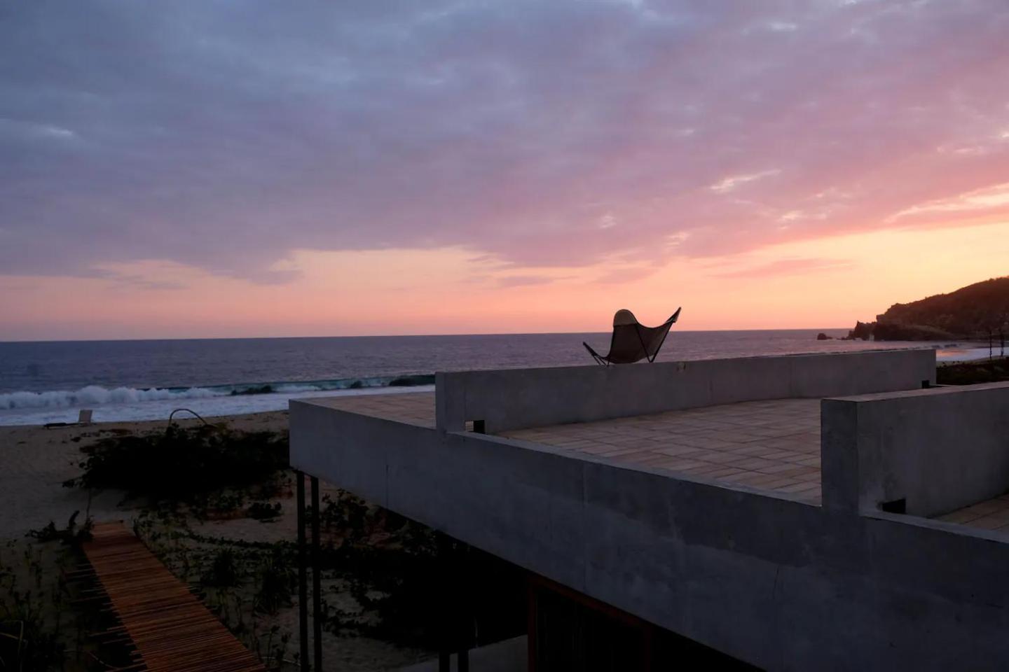 Casa Matilda, Cerca De Casa Wabi Y Hotel Terrestre Puerto Escondido  Buitenkant foto